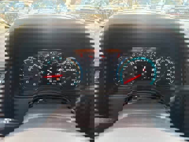 Used 2017 Chevrolet Suburban Premier image 22