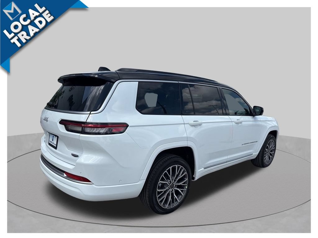 Used 2026 Jeep Grand Cherokee L Summit w/ Advanced Protech Group IV AWD/4WD image 28