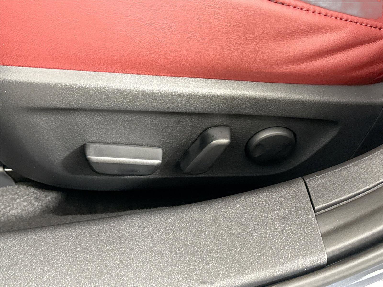 New 2026 MAZDA MAZDA3 Carbon image 30