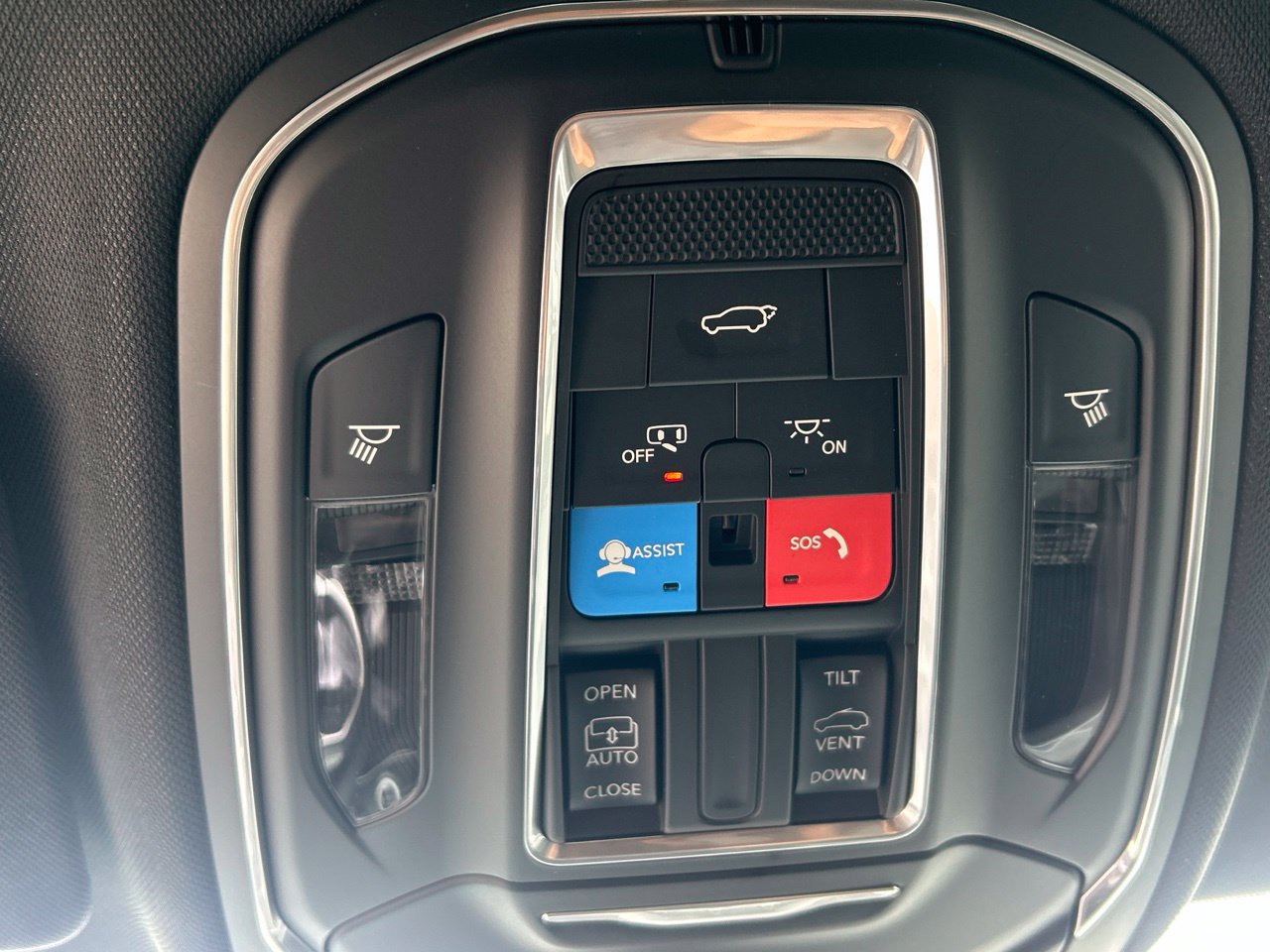 New 2027 Jeep Grand Cherokee Laredo X AWD/4WD image 24