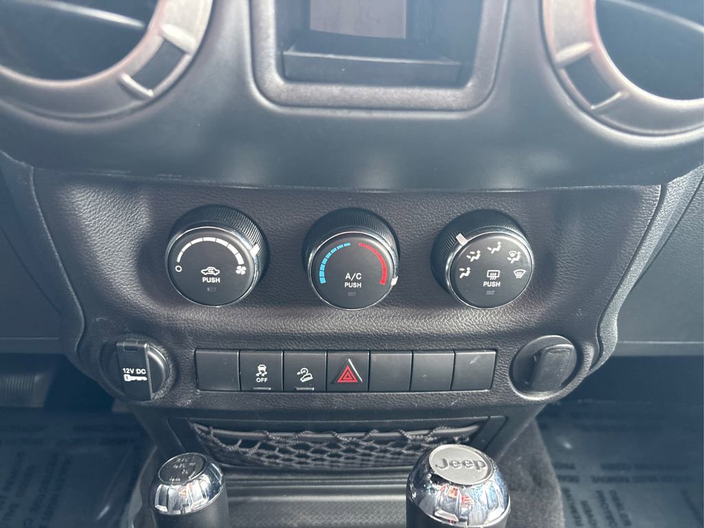 Used 2018 Jeep Wrangler Sport w/ Quick Order Package 24S image 26