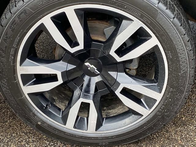 Used 2019 Chevrolet Tahoe Premier AWD/4WD image 29