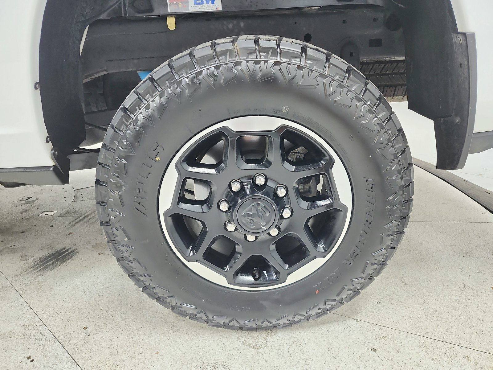 Used 2025 RAM 2500 Laramie AWD/4WD image 45