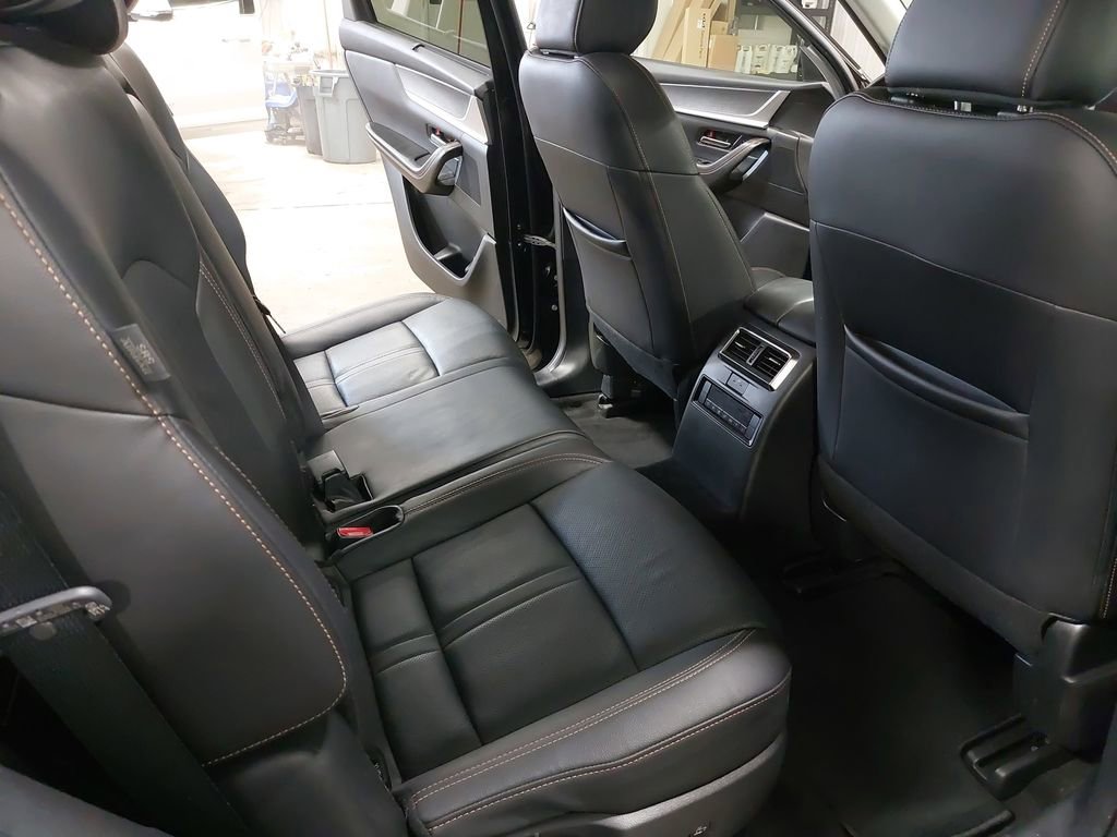 Used 2025 MAZDA CX-90 3.3 Turbo w/ Preferred Package image 11