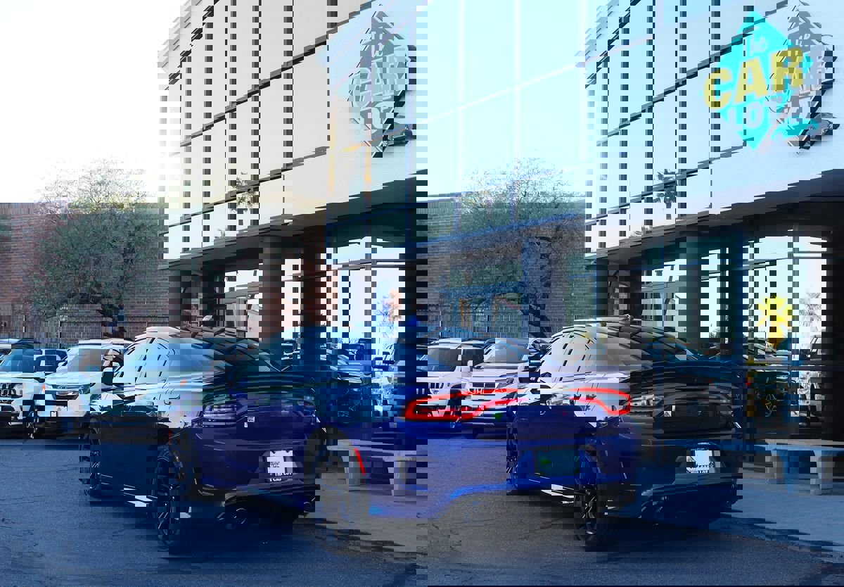 Used 2020 Dodge Charger R/T image 9