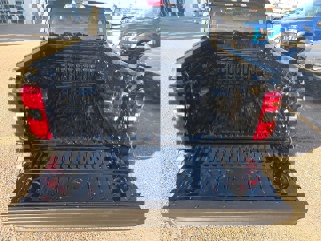 New 2025 Ford Maverick XLT w/ XLT Luxury Package image 5