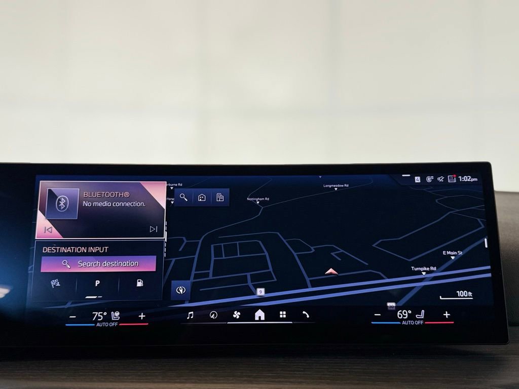 Used 2025 BMW 430i xDrive Convertible w/ Convenience Package image 21