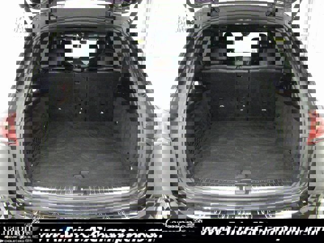 Used 2020 Mercedes-Benz GLE 350 4MATIC image 16