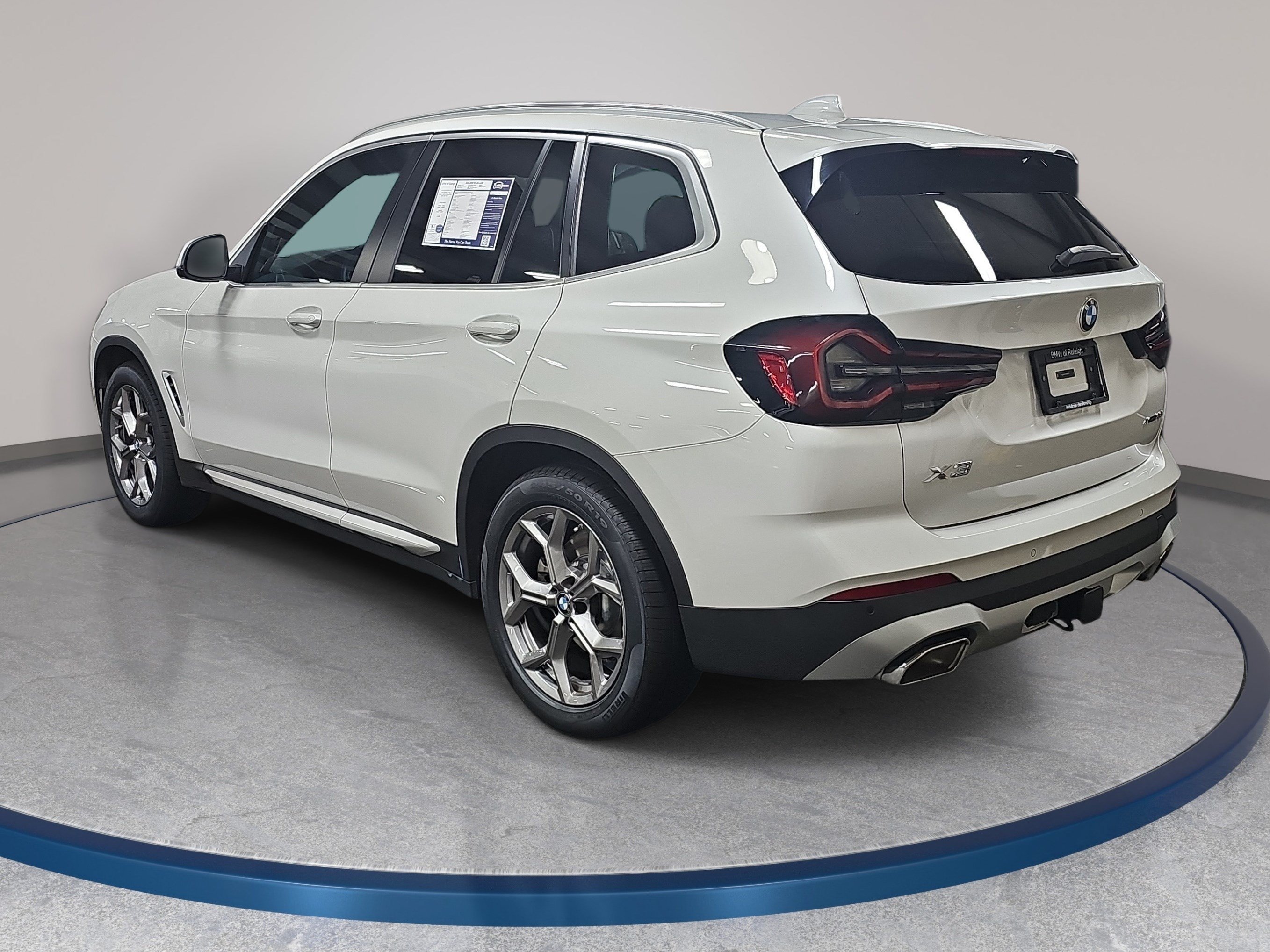 Certified 2024 BMW X3 xDrive30i w/ Premium Package AWD/4WD image 8