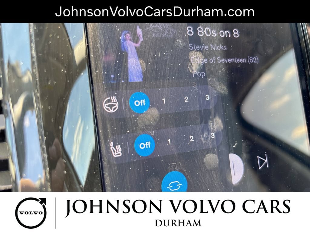 Used 2023 Volvo XC90 T8 Plus AWD/4WD image 27