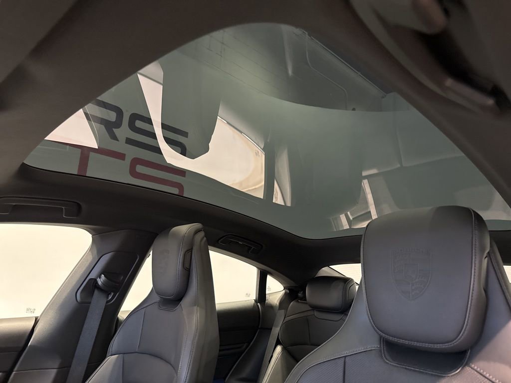 Used 2024 Porsche Taycan 4S w/ Premium Package image 17