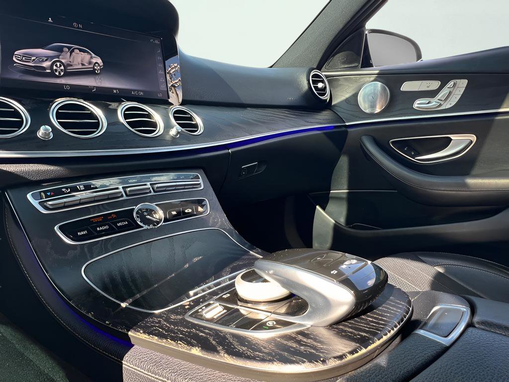 Used 2019 Mercedes-Benz E 300 image 63