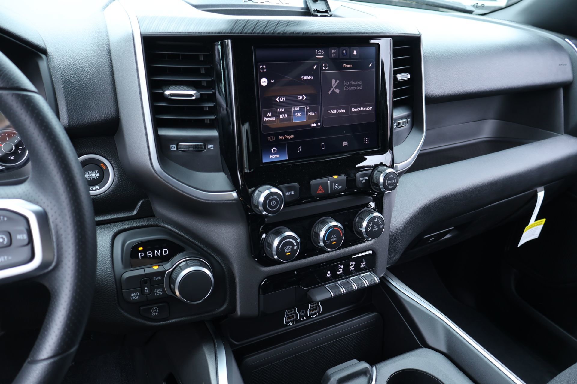 New 2026 RAM 1500 Express AWD/4WD image 5