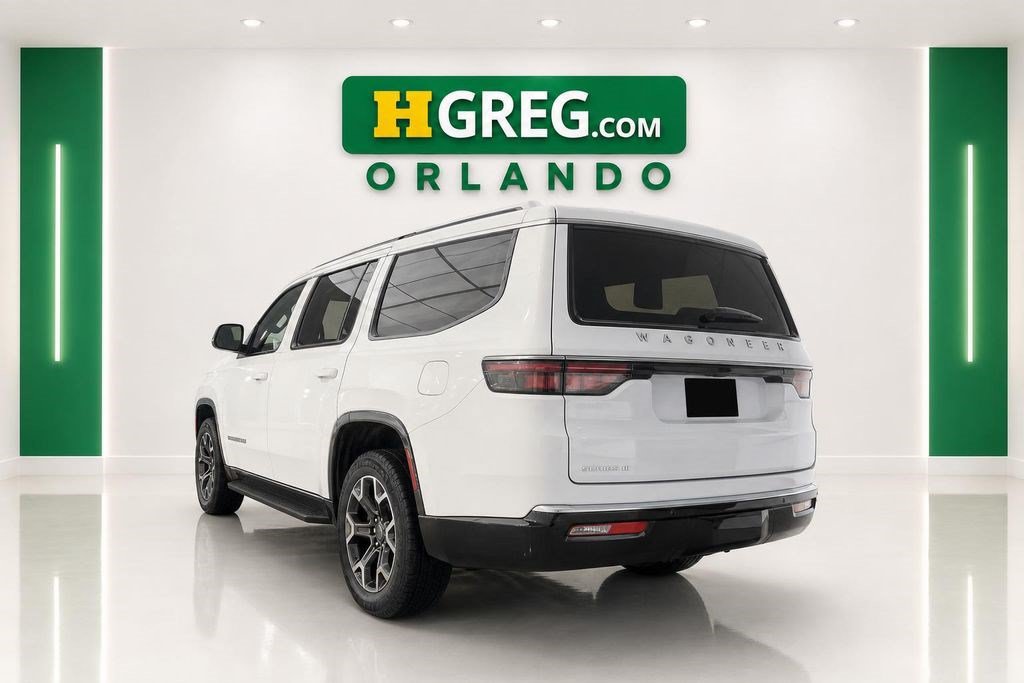 Used 2024 Jeep Wagoneer Series III AWD/4WD image 2