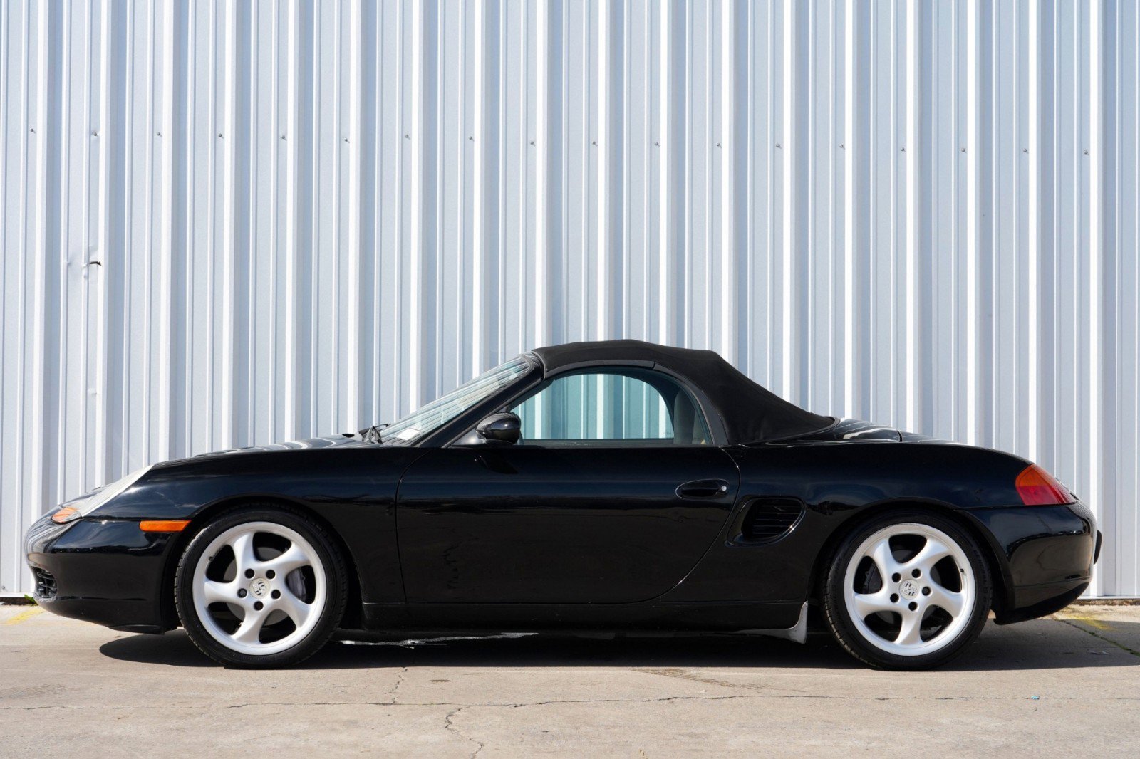 Used 1999 Porsche Boxster image 8