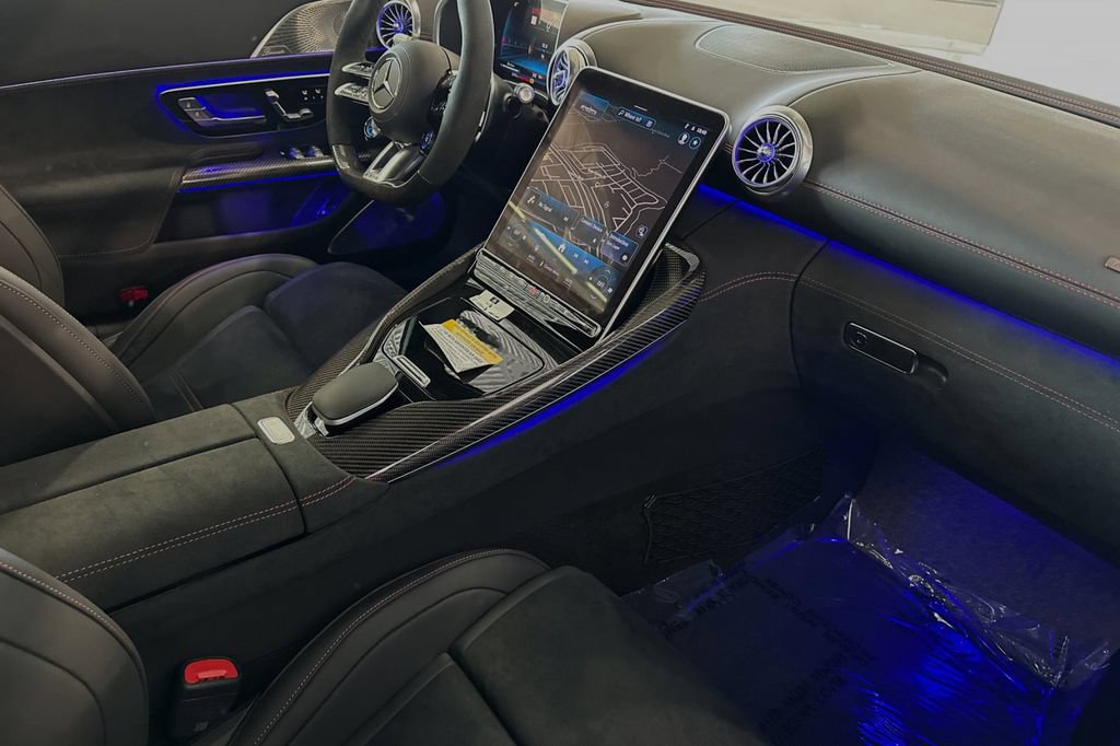 New 2024 Mercedes-Benz SL 63 AMG 4MATIC image 18