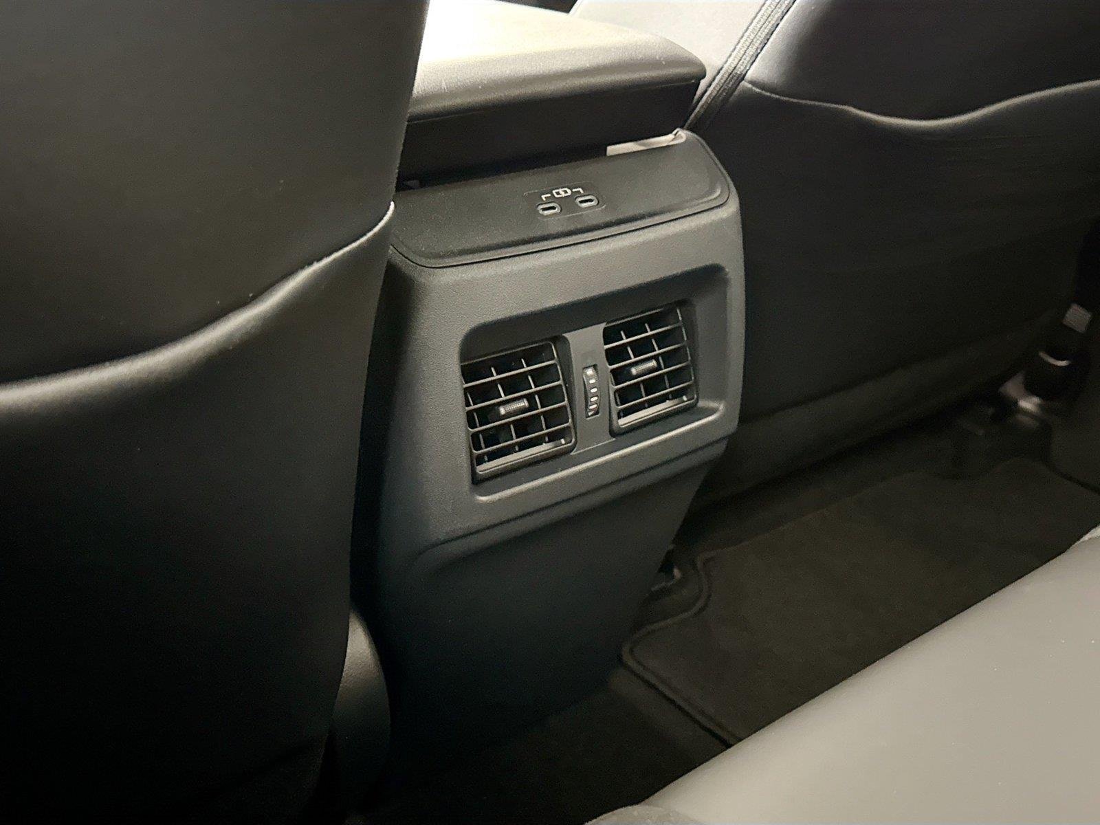 New 2026 Toyota C-HR AWD/4WD image 36