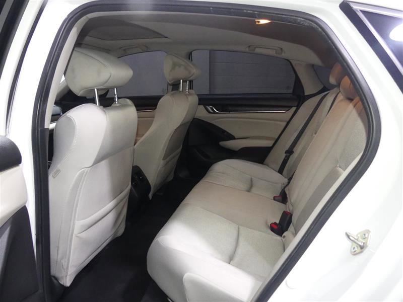 Used 2019 Honda Accord EX image 27