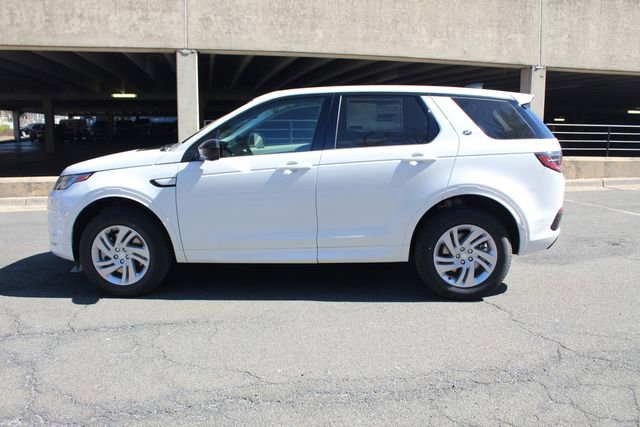 New 2025 Land Rover Discovery Sport S image 6