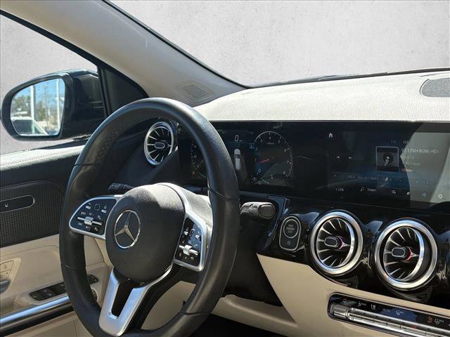 Certified 2022 Mercedes-Benz GLA 250 image 23