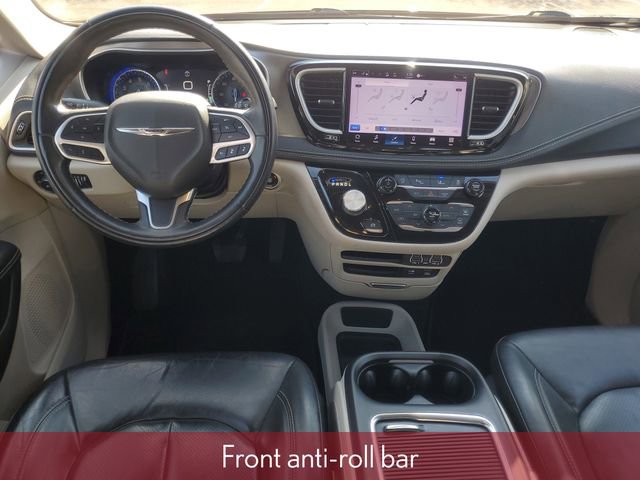 Used 2022 Chrysler Pacifica Touring-L image 35