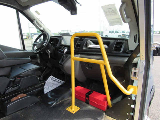 Used 2021 Ford Transit 350 DRW RWD image 11