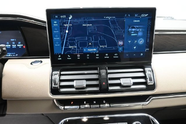 Certified 2024 Lincoln Navigator L Reserve AWD/4WD image 16