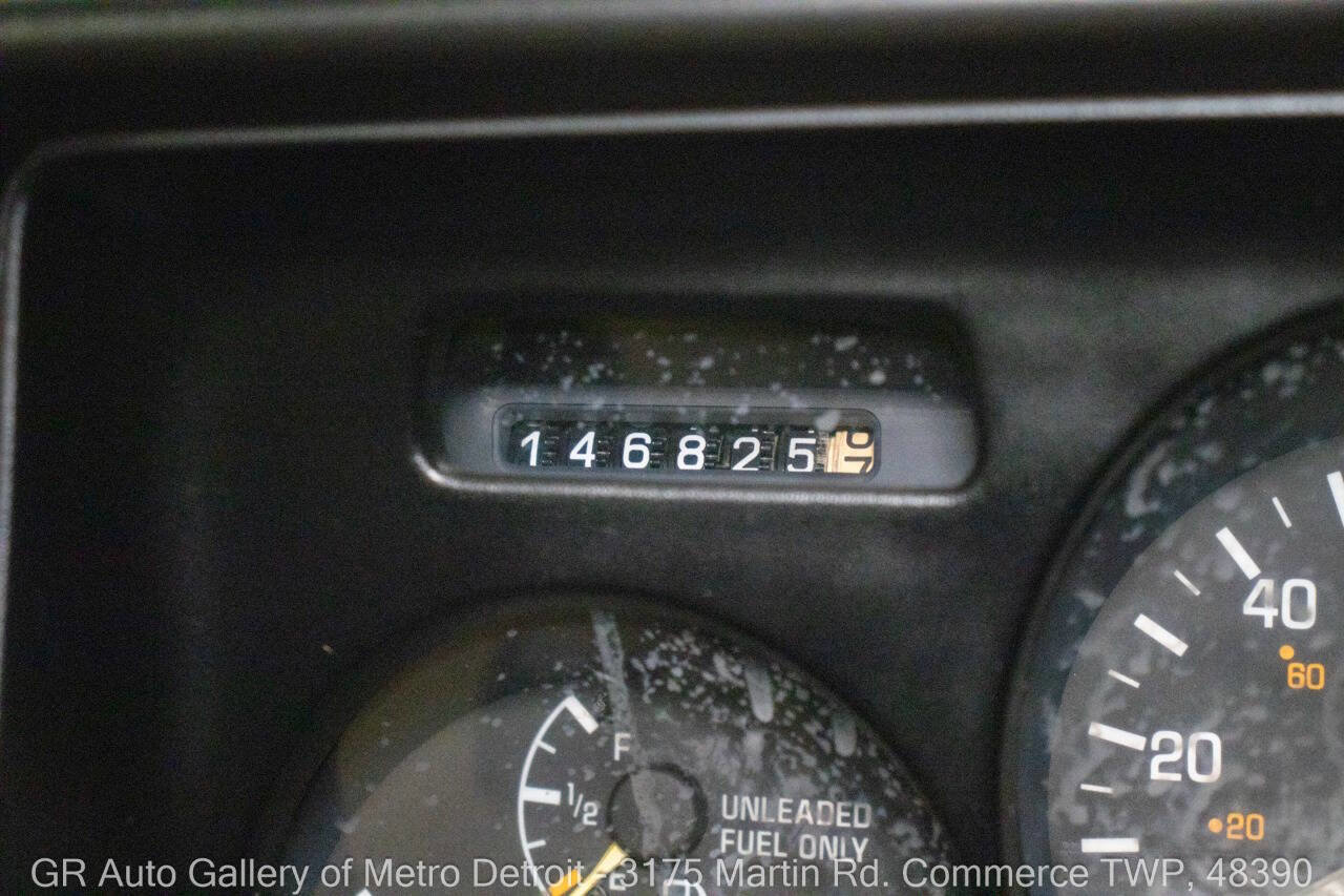 Used 1992 GMC Jimmy AWD/4WD image 19