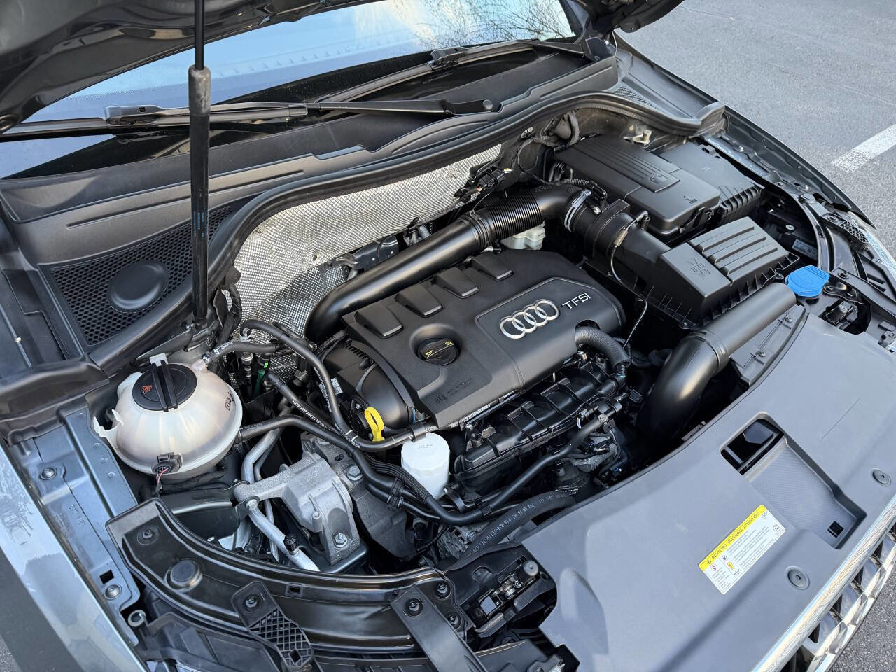 Used 2015 Audi Q3 2.0T Premium Plus w/ Driver Assistance Package image 39