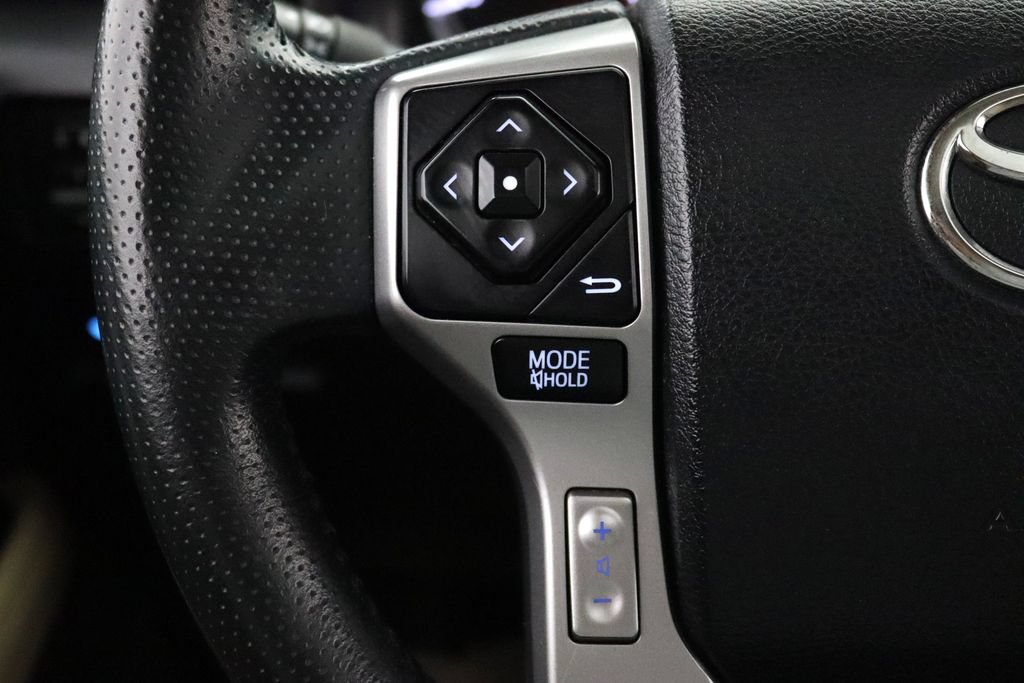 Used 2016 Toyota 4Runner SR5 Premium AWD/4WD image 20