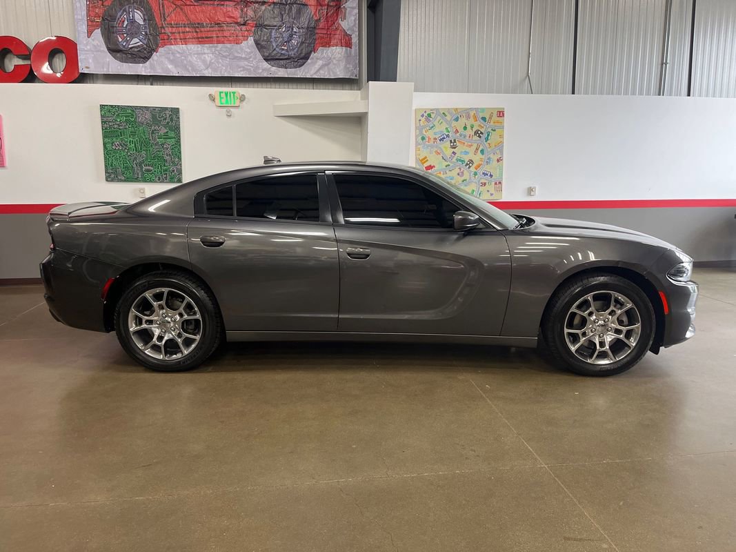 Used 2016 Dodge Charger SXT w/ AWD Plus Group image 3