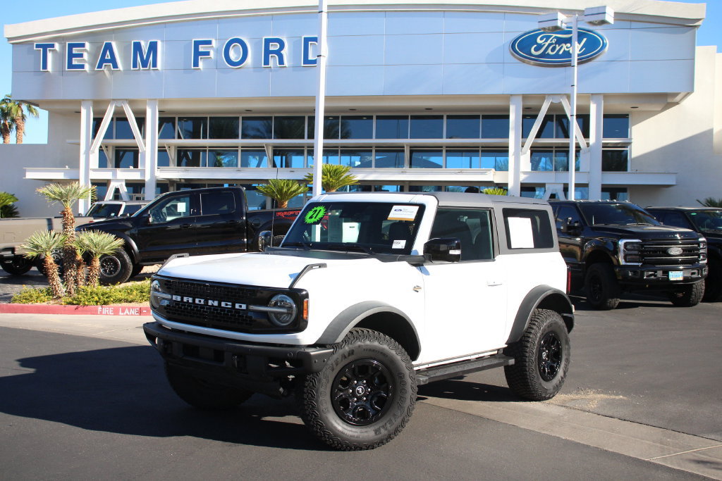 Certified 2021 Ford Bronco Wildtrak AWD/4WD image 2