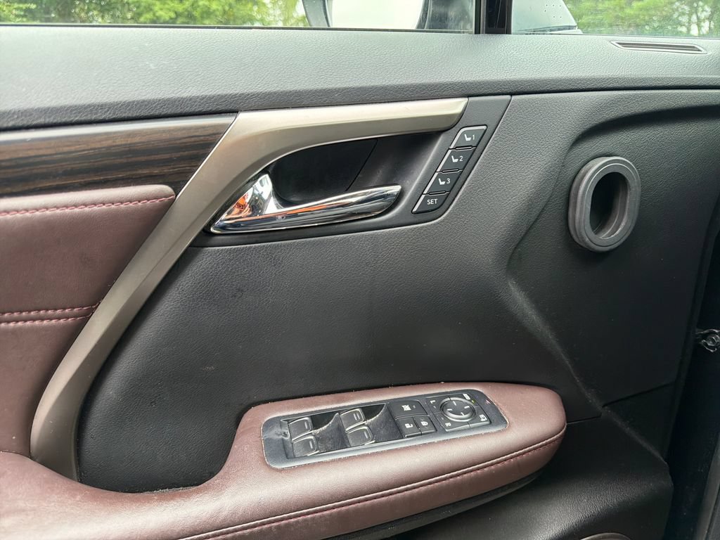Used 2017 Lexus RX 350 AWD w/ Premium Package image 10