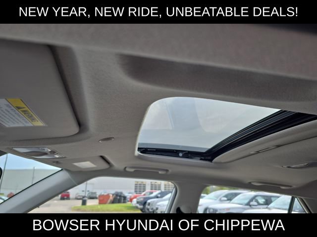 New 2026 Hyundai Venue SEL image 7