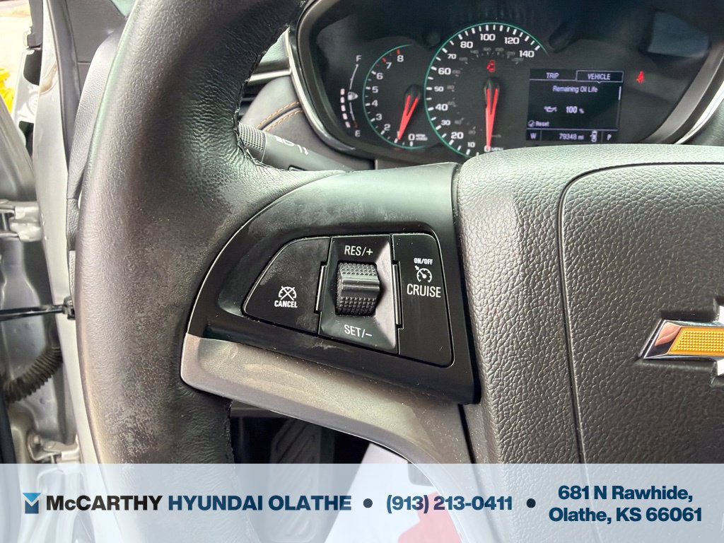Used 2020 Chevrolet Trax LT w/ LT Convenience Package FWD image 23
