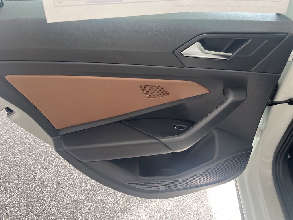New 2026 Volkswagen Jetta SEL FWD image 32