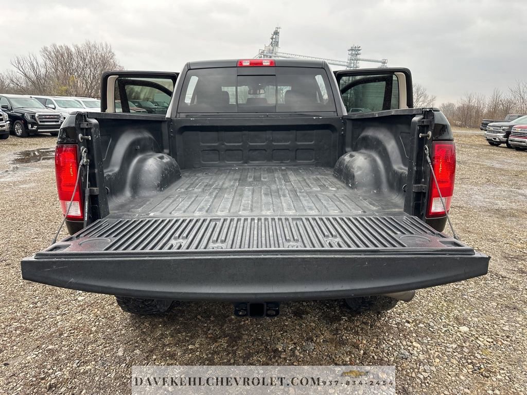 Used 2018 RAM 2500 Big Horn w/ Sport Appearance Group image 29
