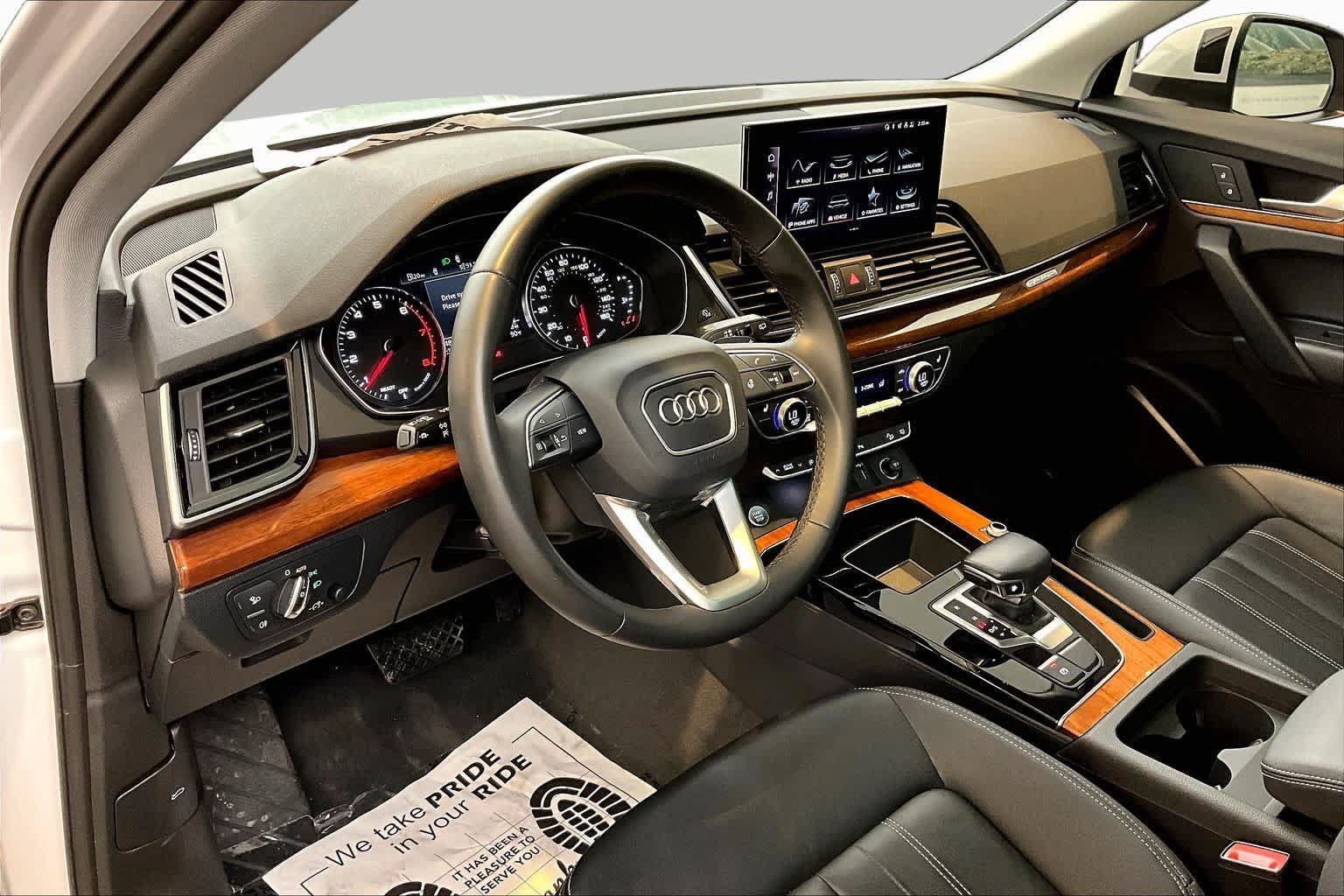 Certified 2023 Audi Q5 2.0T Premium w/ Convenience Package AWD/4WD image 18