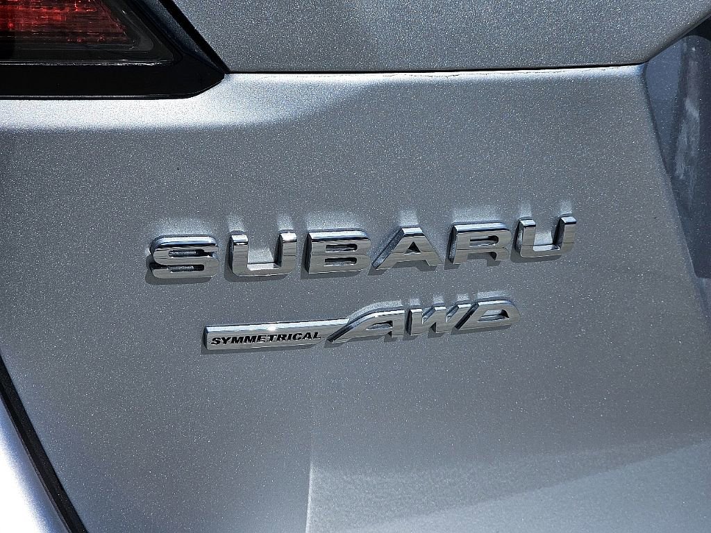 Certified 2025 Subaru Outback Premium image 17