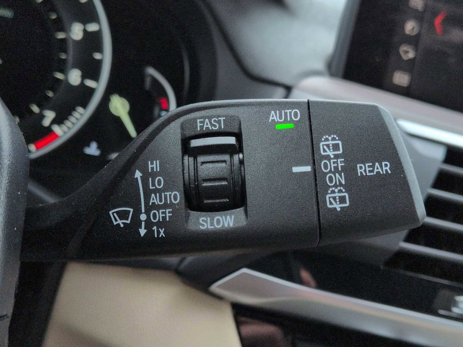 Used 2019 BMW X3 xDrive30i w/ Premium Package image 28