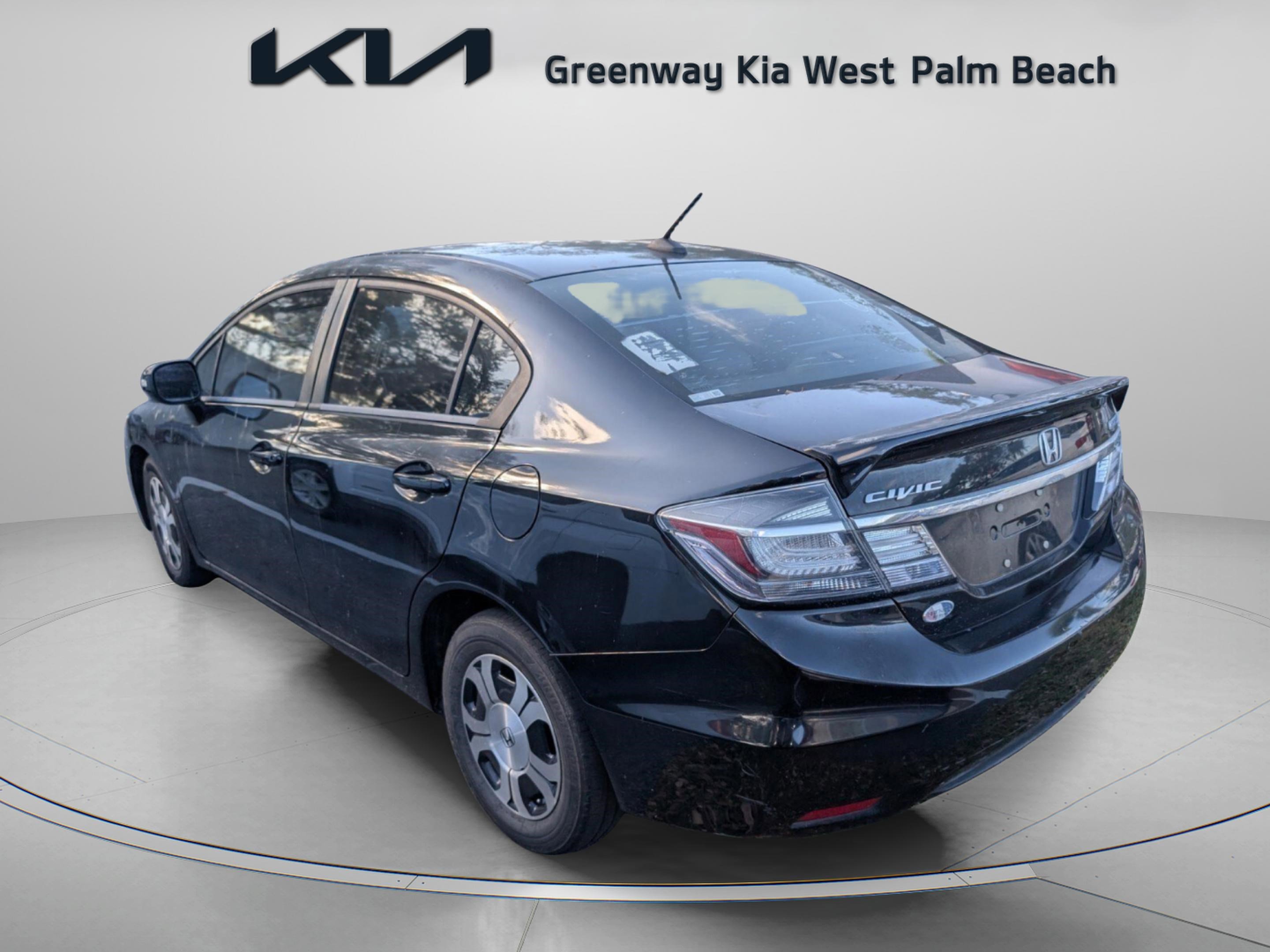 Used 2013 Honda Civic Hybrid Sedan image 4