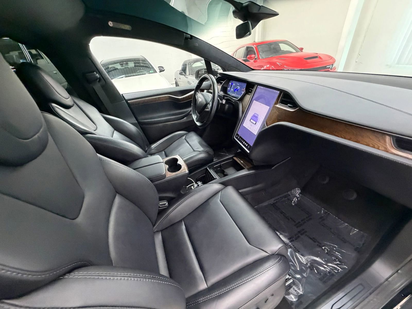 Used 2018 Tesla Model X 100D AWD/4WD image 18