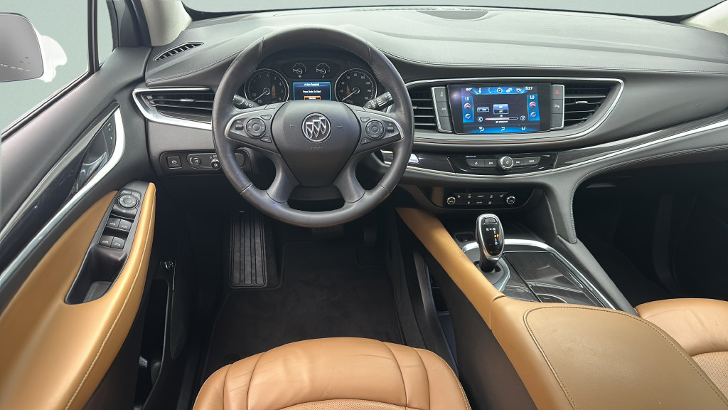 Used 2019 Buick Enclave Essence AWD/4WD image 11