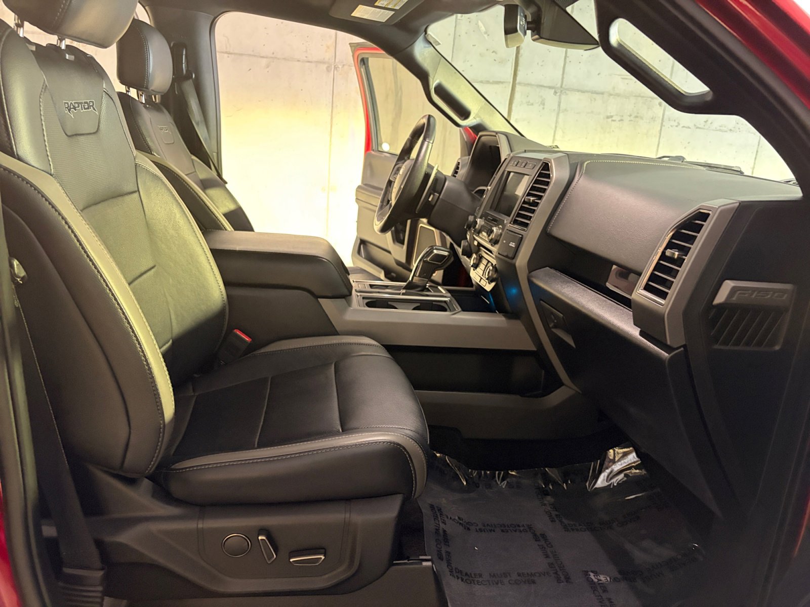 Used 2018 Ford F150 Raptor w/ Equipment Group 802A Luxury AWD/4WD image 28