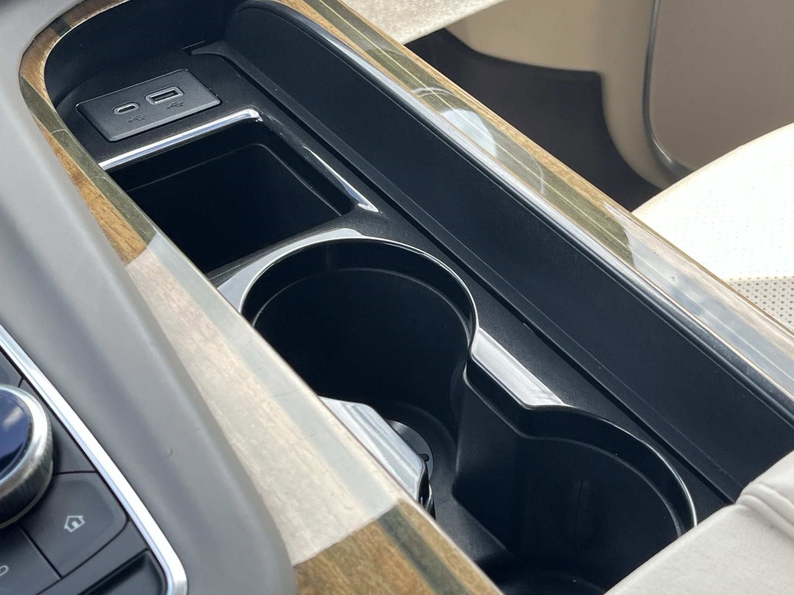 Used 2022 Cadillac Escalade ESV Sport Platinum image 33