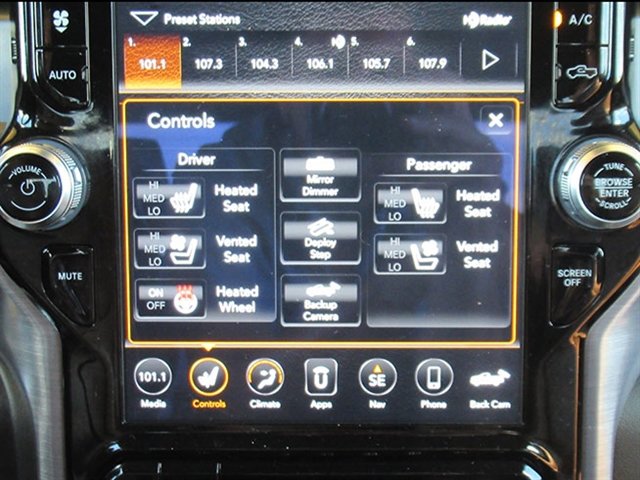 Used 2019 RAM 1500 Laramie Longhorn image 31