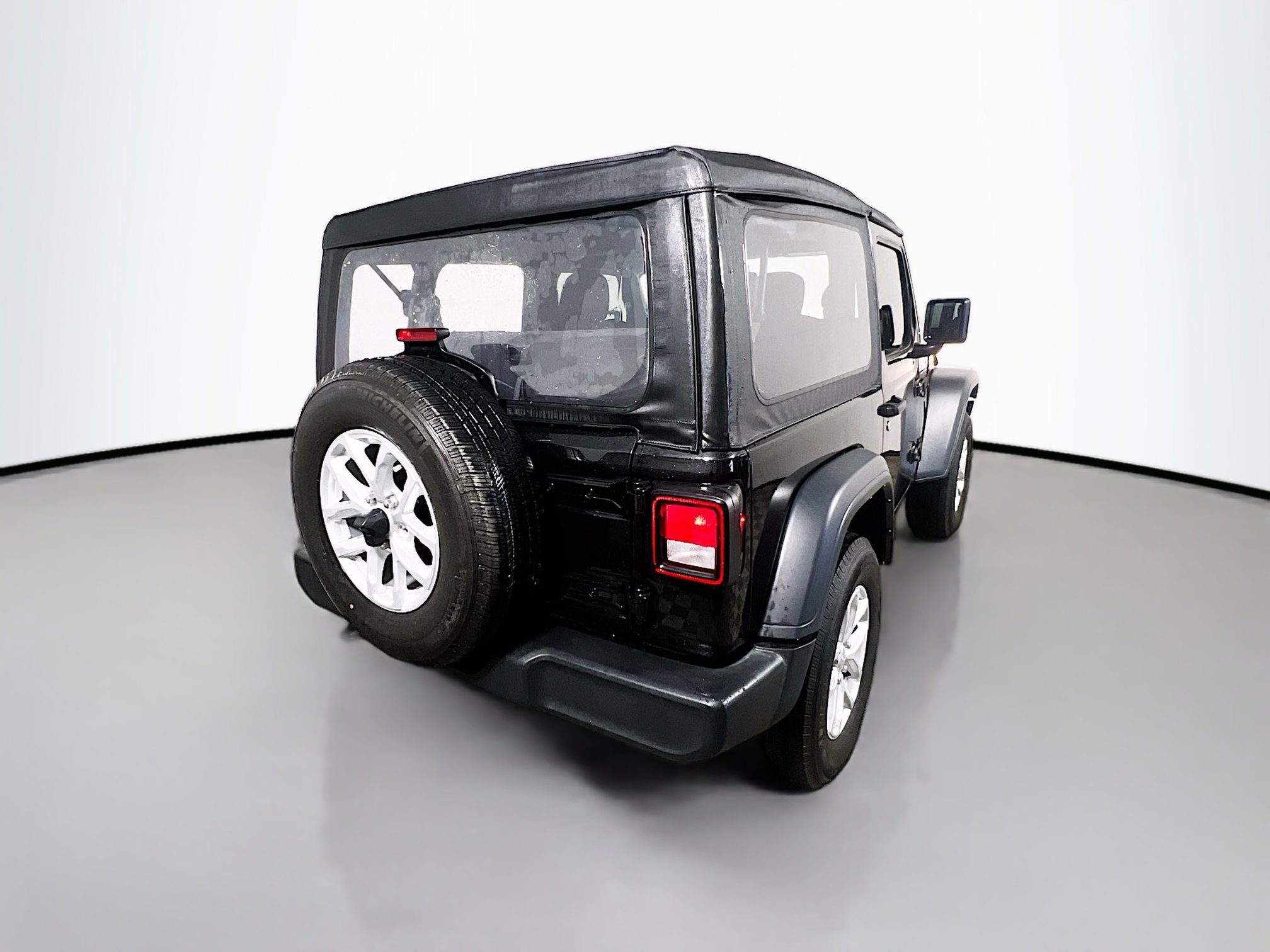 Used 2023 Jeep Wrangler Sport S AWD/4WD image 4