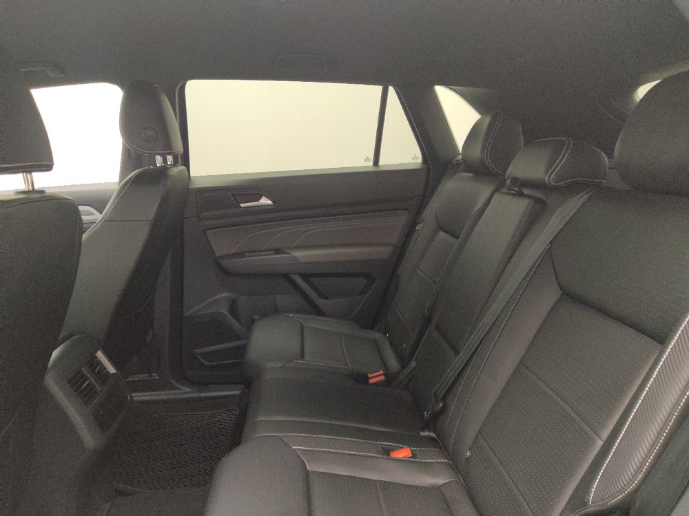 Used 2023 Volkswagen Atlas Cross Sport SE AWD/4WD image 18
