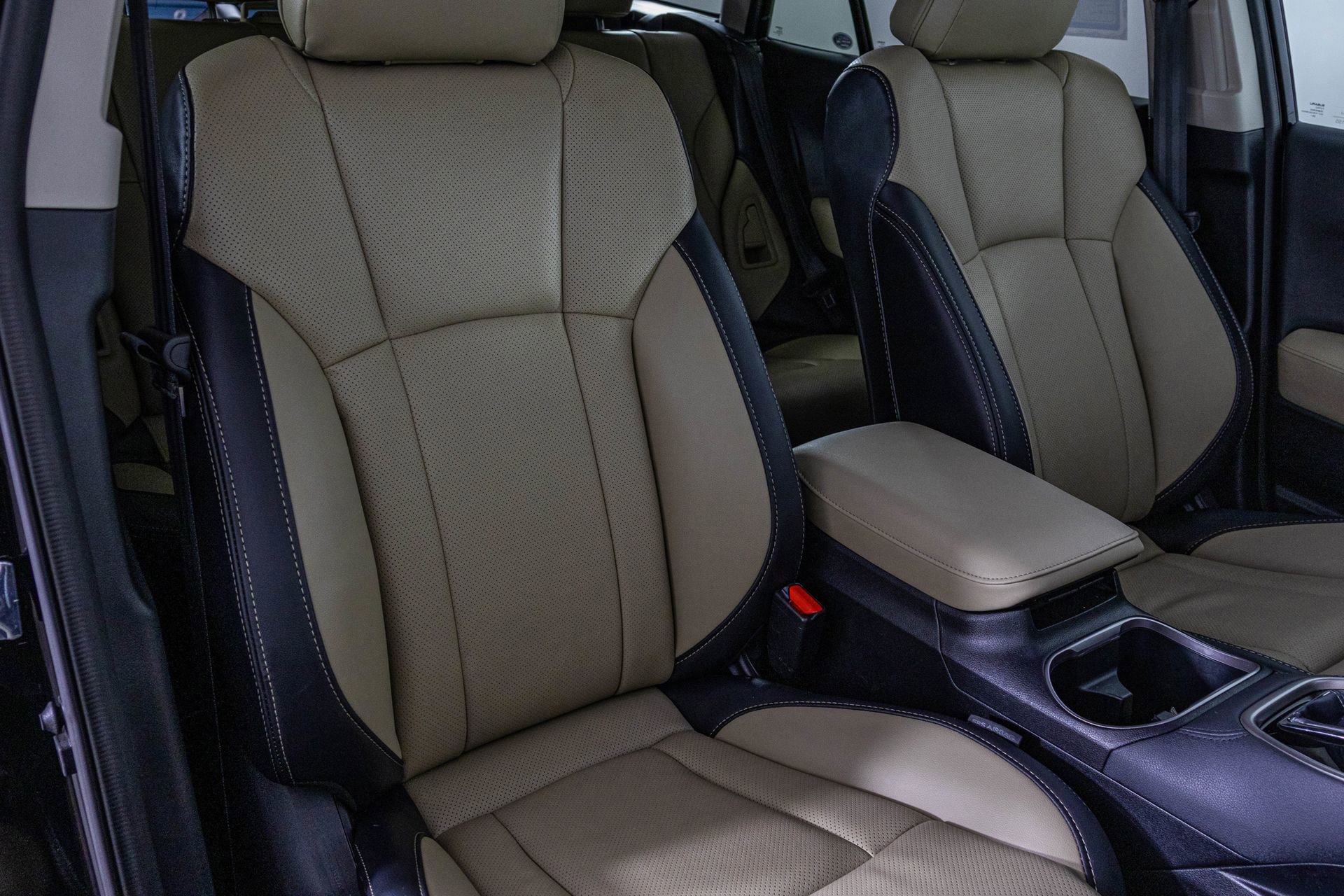 Used 2025 Subaru Outback Limited w/ Popular Package #2 image 43