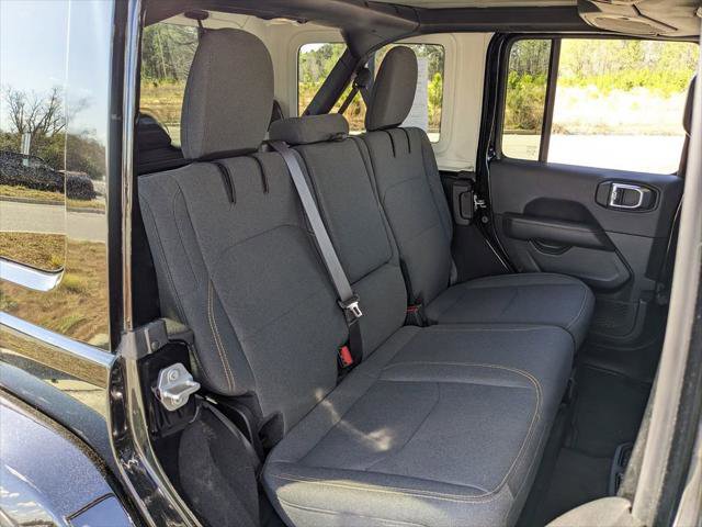 Certified 2025 Jeep Wrangler Unlimited Sahara image 45